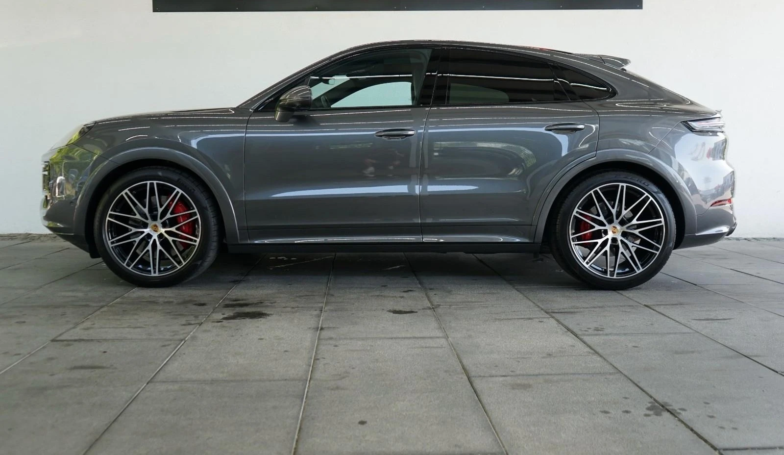 Porsche Cayenne S* COUPE* DESIGN* PANO* DISTR* PANO* 360CAM* BOSE* - изображение 6