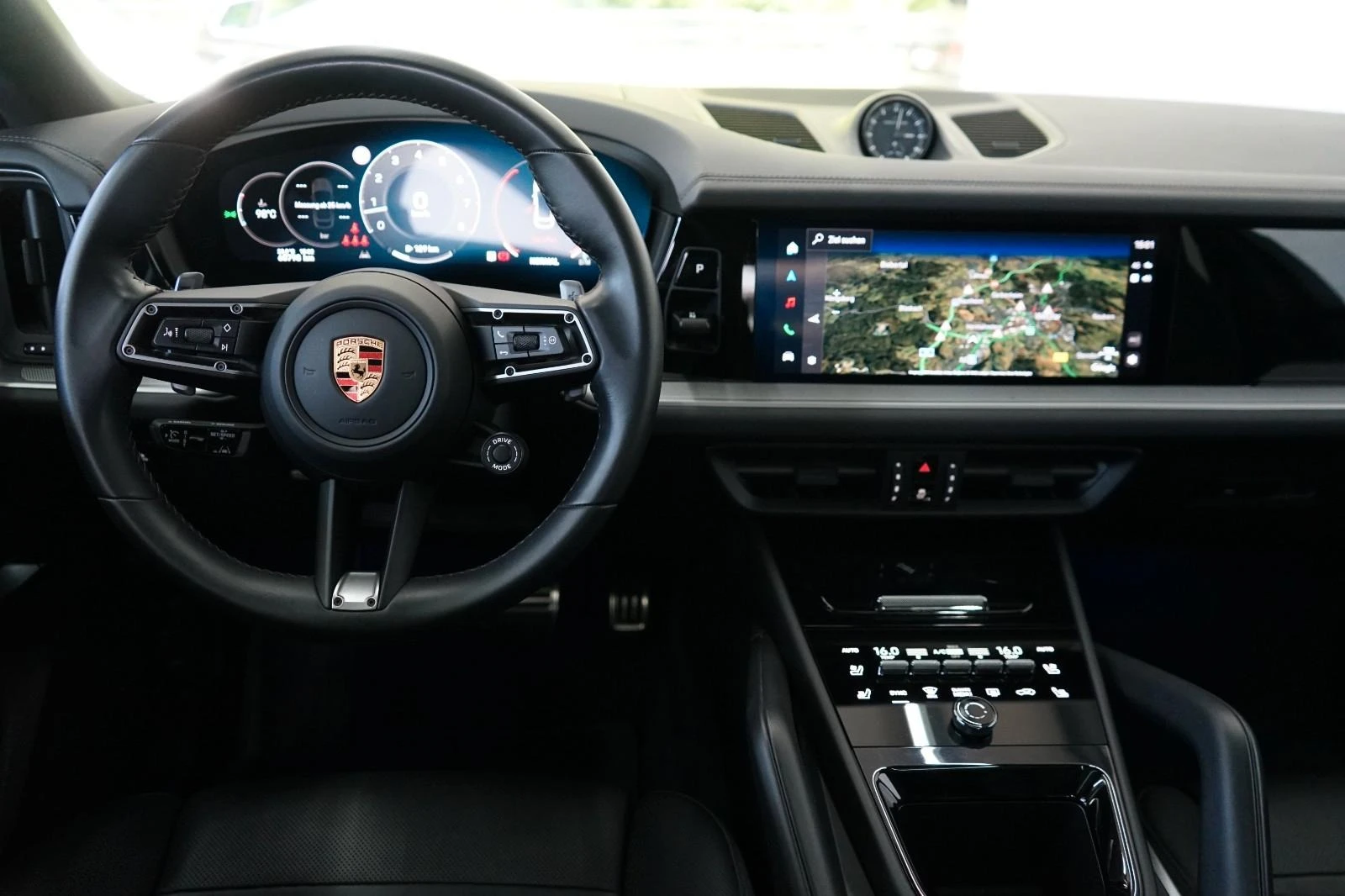 Porsche Cayenne S* COUPE* DESIGN* PANO* DISTR* PANO* 360CAM* BOSE* - изображение 9