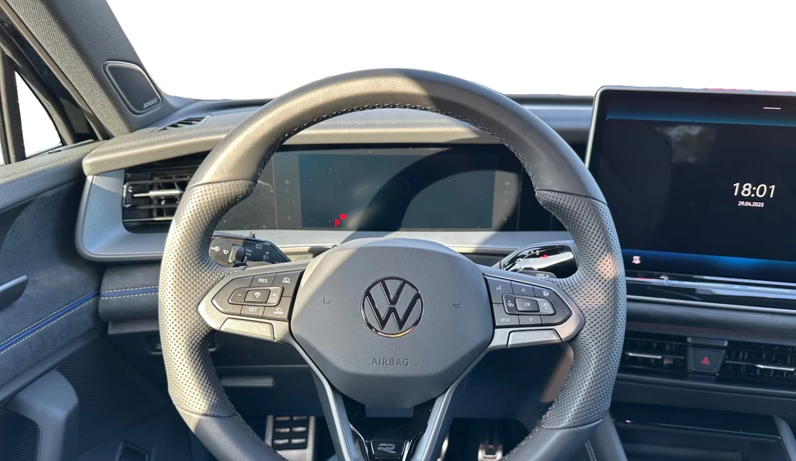 VW Tayron 1.5TSI/R-LINE/272HP/eHYBRID/LED/NAVI/360CAM/491f - изображение 8