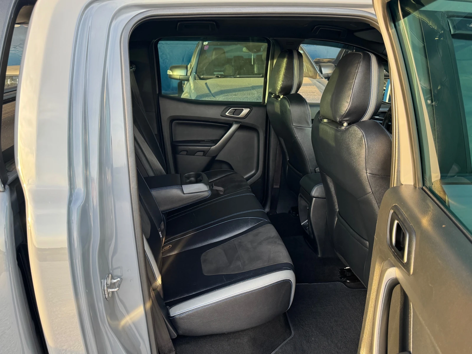 Ford Raptor 2 години Гаранция, снимка 15 - Автомобили и джипове - 51803044