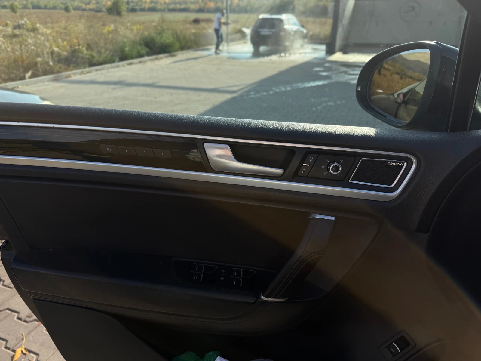 VW Touareg 4.2(340.)Navi/Koja/Cam360 | Mobile.bg   12