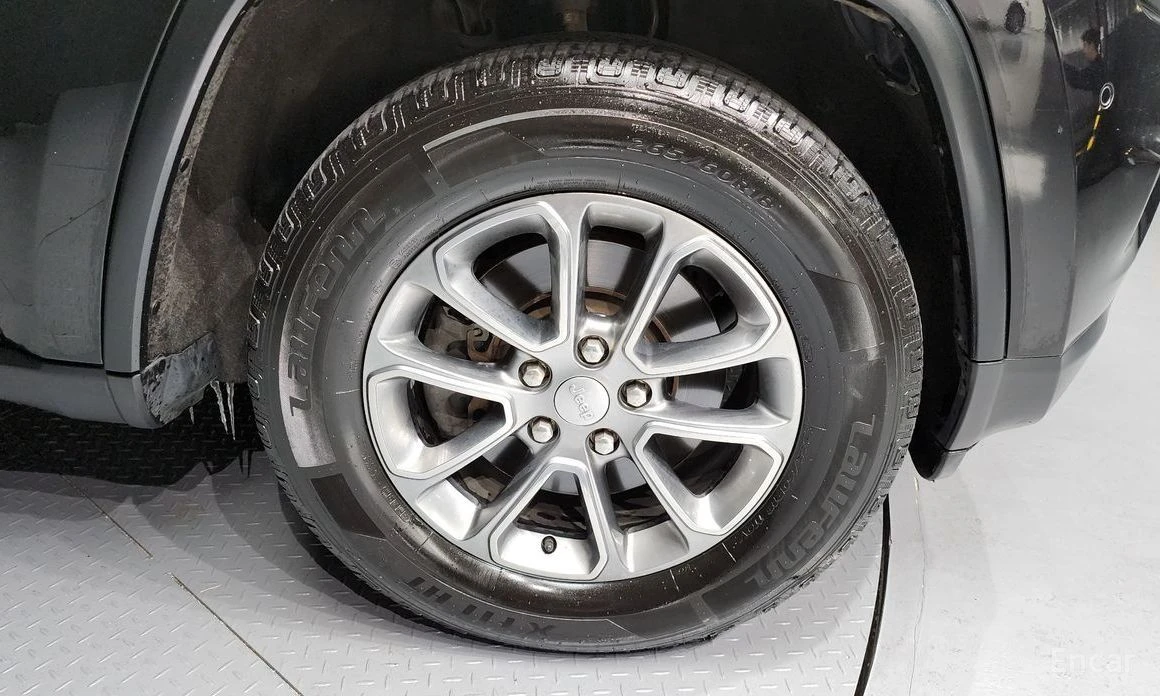 Jeep Grand cherokee  - изображение 5