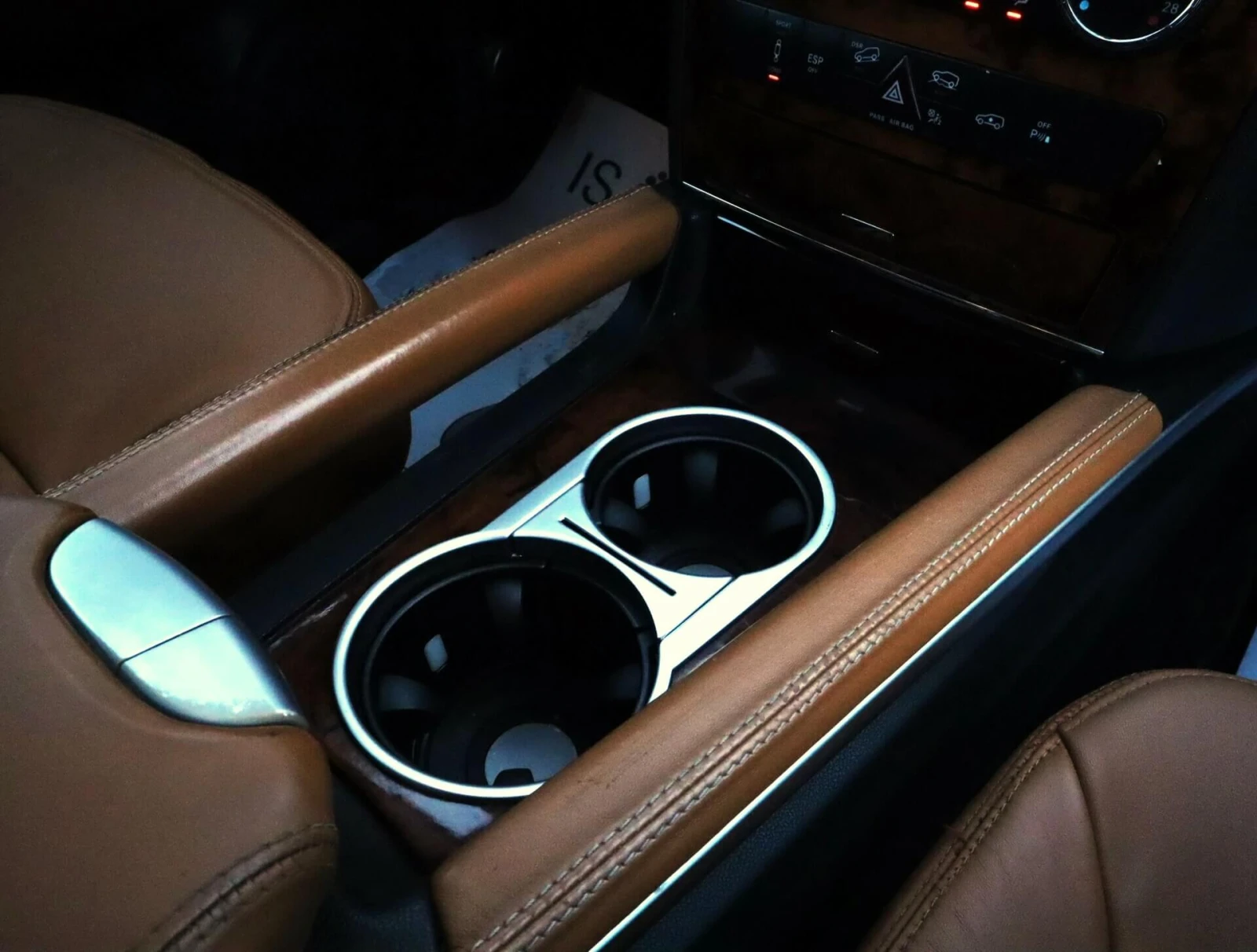 Mercedes-Benz ML 320 4Matic/Kамера/PDC/Harman Kardon/DSR/AirMatic/, снимка 12 - Автомобили и джипове - 53903243