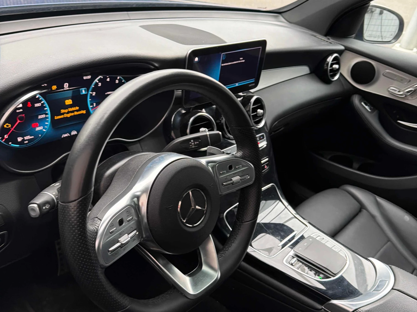 Mercedes-Benz GLC 300  * * CARFAX * * АВТО КРЕДИТ * * , снимка 5 - Автомобили и джипове - 54240833