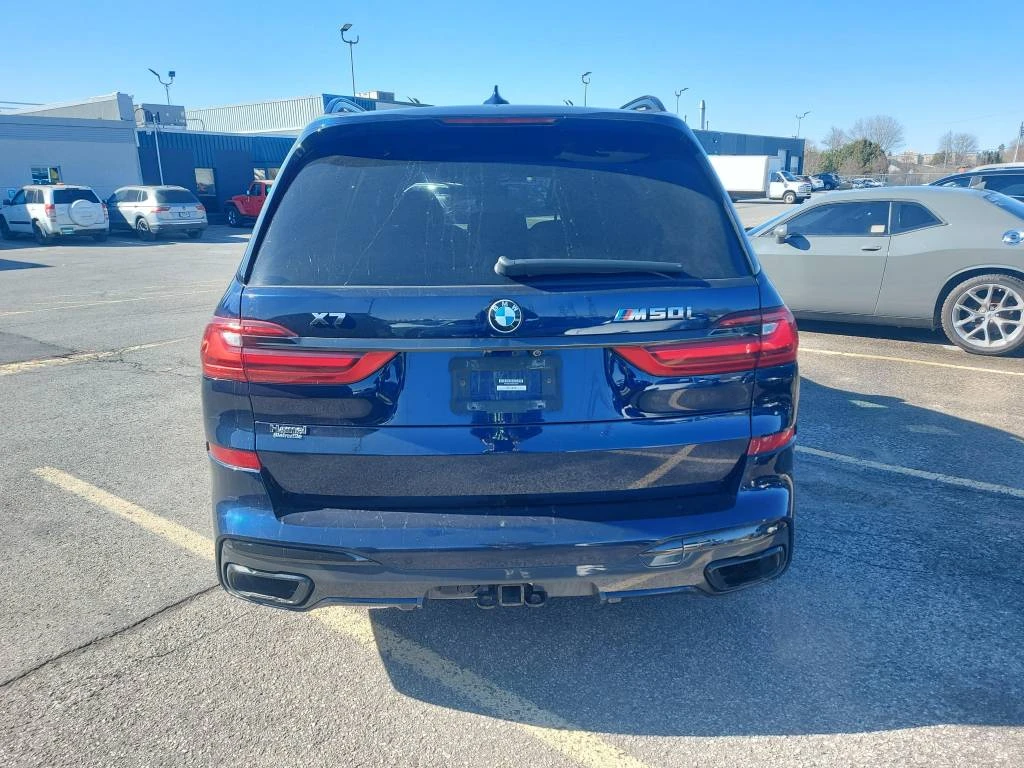BMW X7 M50i* HEAD-UP * DISTRONIC * LASER * , снимка 5 - Автомобили и джипове - 54354175