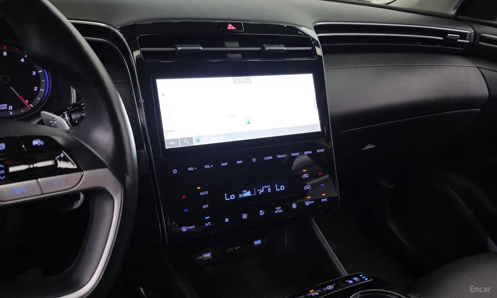 Hyundai Tucson, снимка 17 - Автомобили и джипове - 55193439
