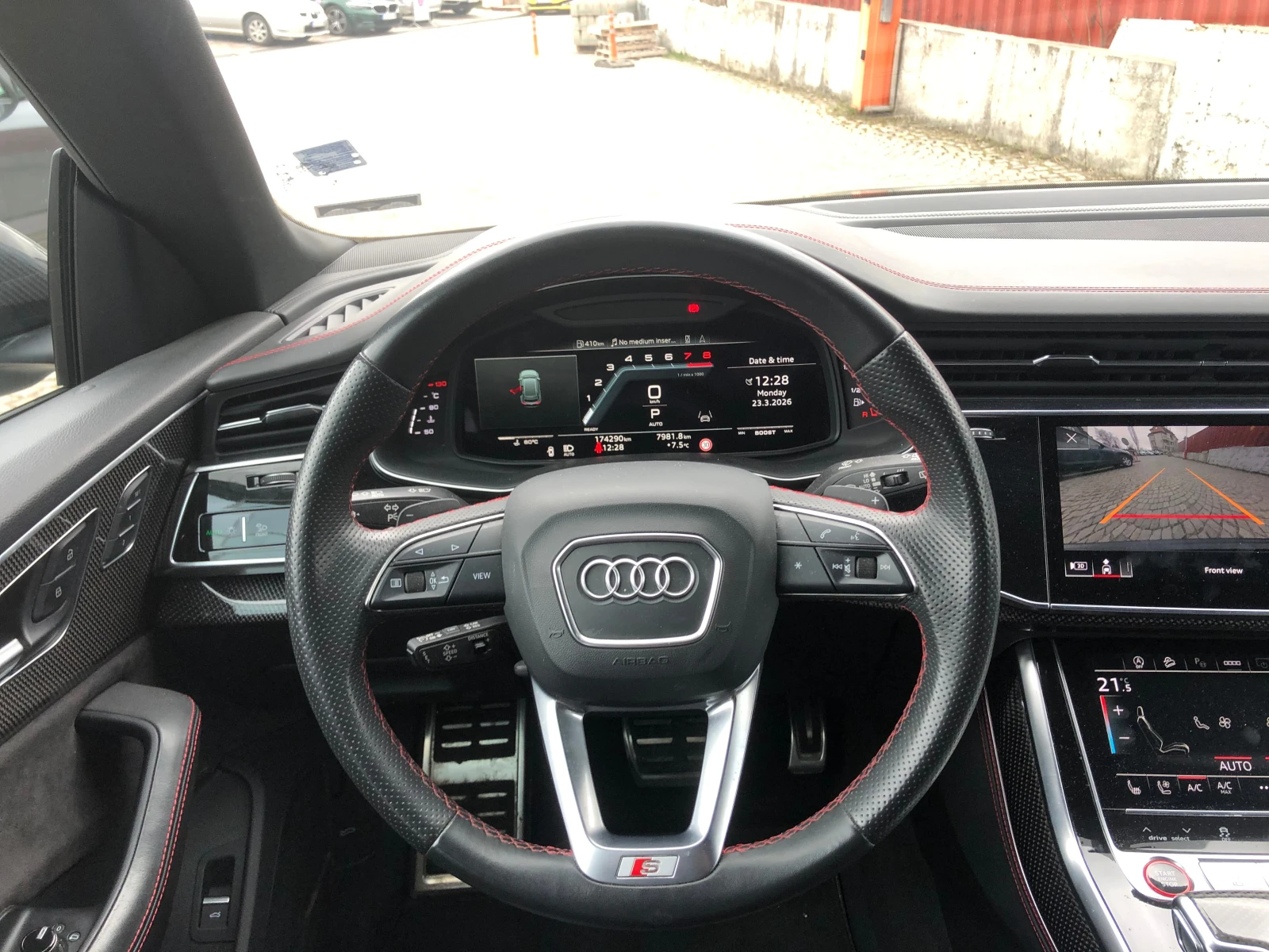 Audi SQ8 Quattro 4.0L TFSI, снимка 13 - Автомобили и джипове - 55405651