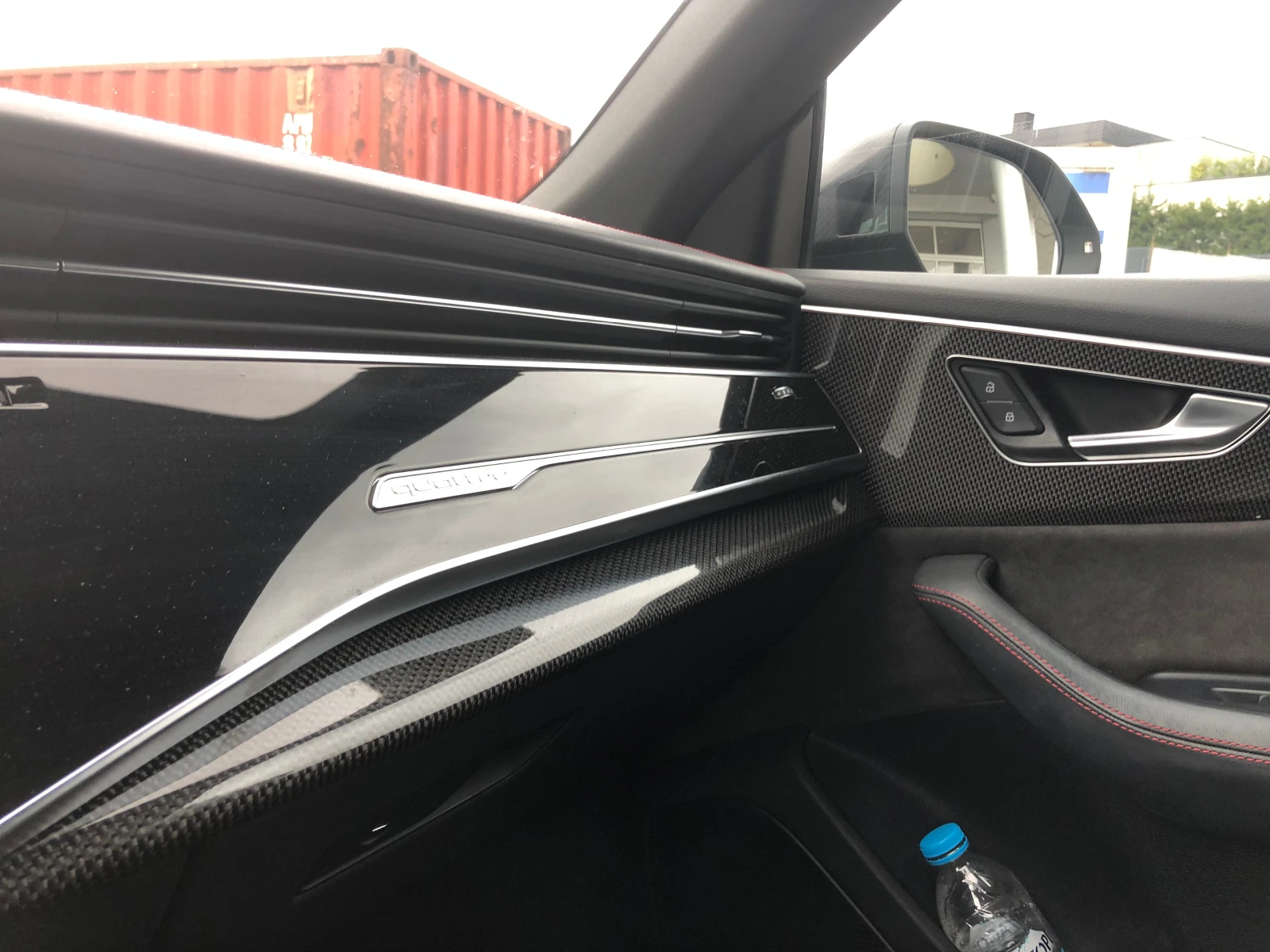 Audi SQ8 Quattro 4.0L TFSI, снимка 12 - Автомобили и джипове - 55405651