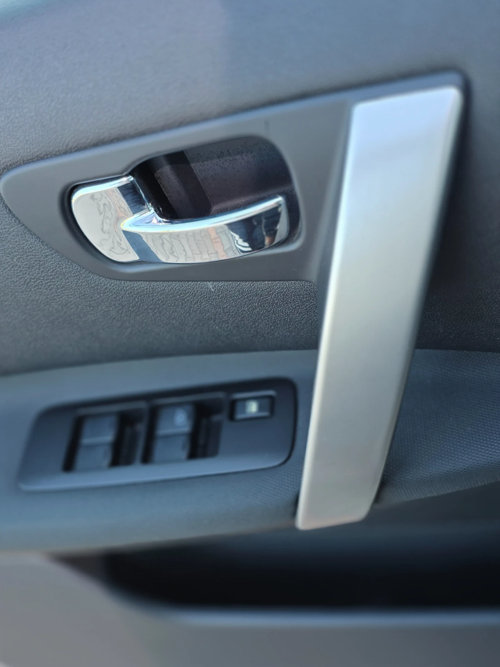 Nissan Qashqai Facelift 2.0i #100 000��.#  | Mobile.bg � ����������� 15