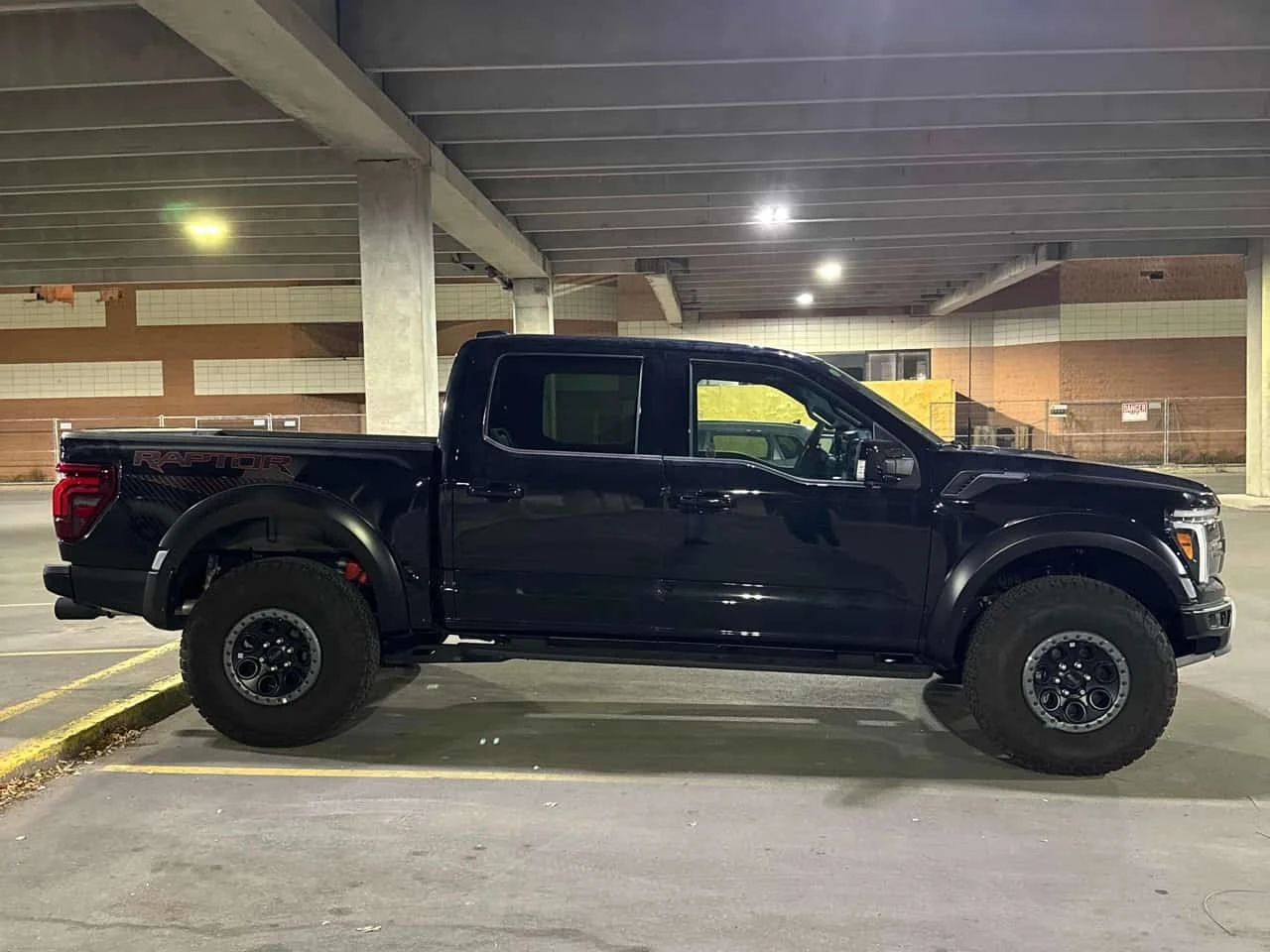 Ford F150 * Raptor * CARFAX * ��� ������������ ������ | Mobile.bg � ����������� 3