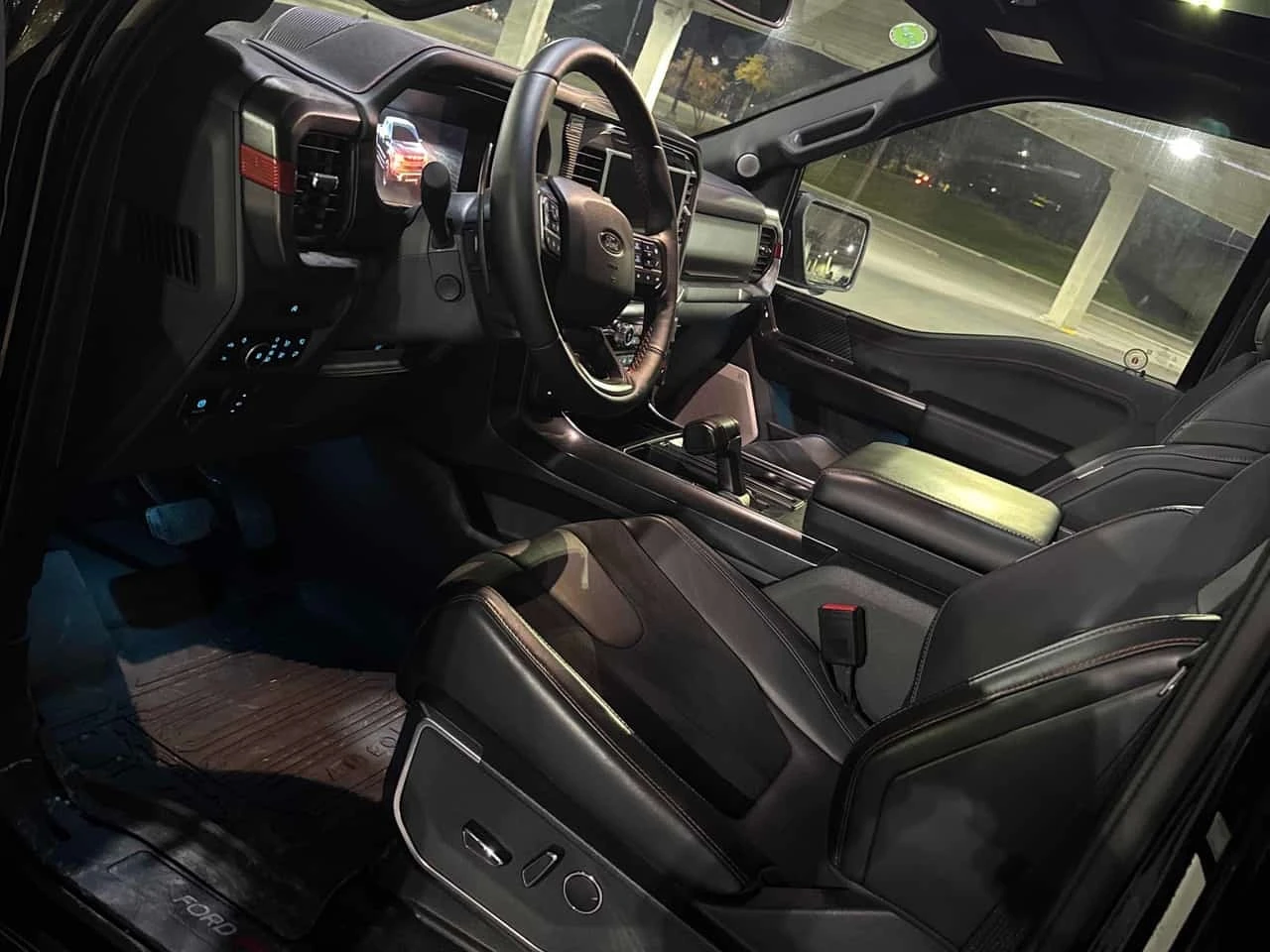 Ford F150 * Raptor * CARFAX * ��� ������������ ������ | Mobile.bg � ����������� 5