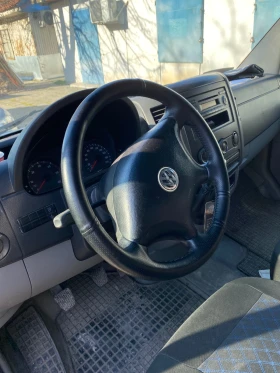 VW Crafter, снимка 10 - Бусове и автобуси - 53661181