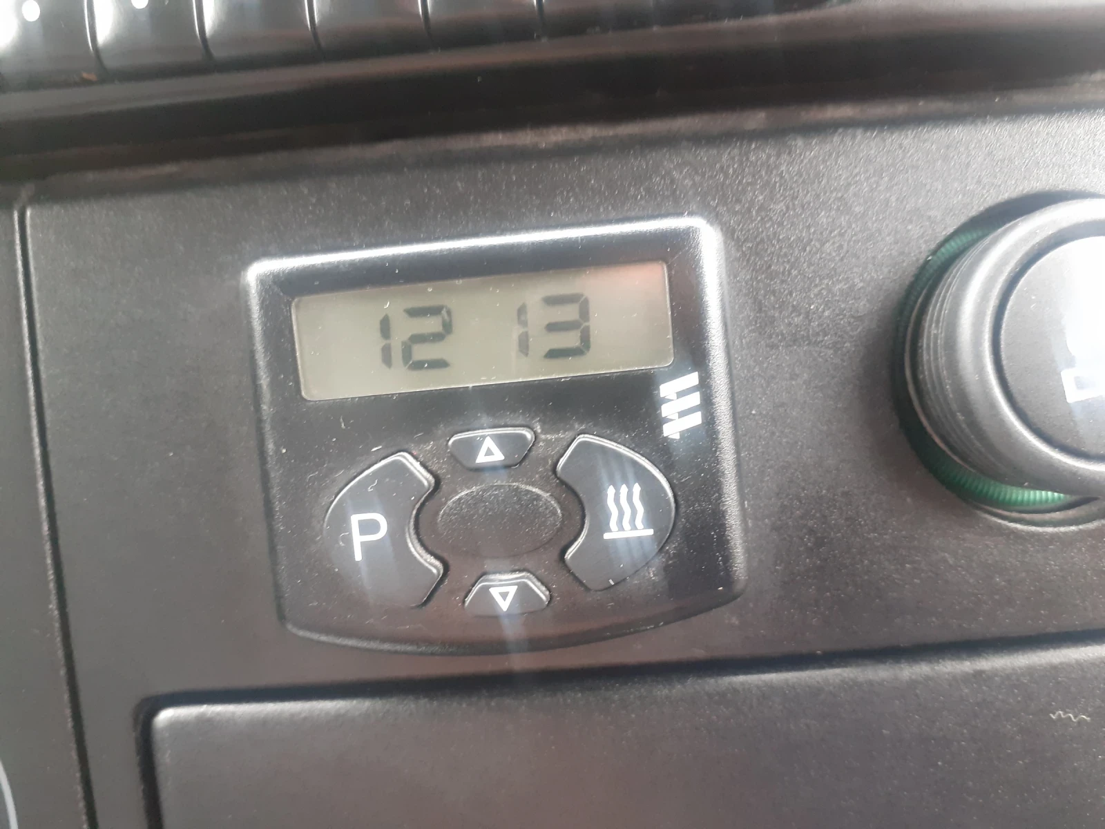 VW T4 2, 5 TDI CARAVELLE, КЛИМАТИК , снимка 13 - Бусове и автобуси - 53568870