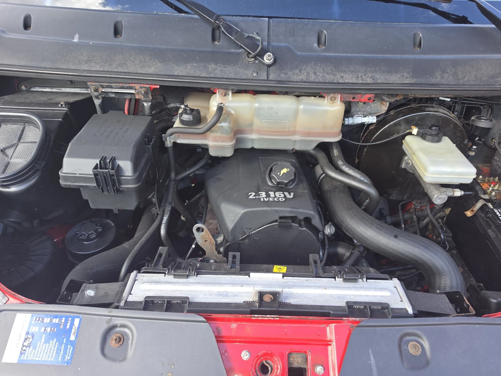 Iveco Daily 35c12 2.3d, снимка 9 - Бусове и автобуси - 54531759