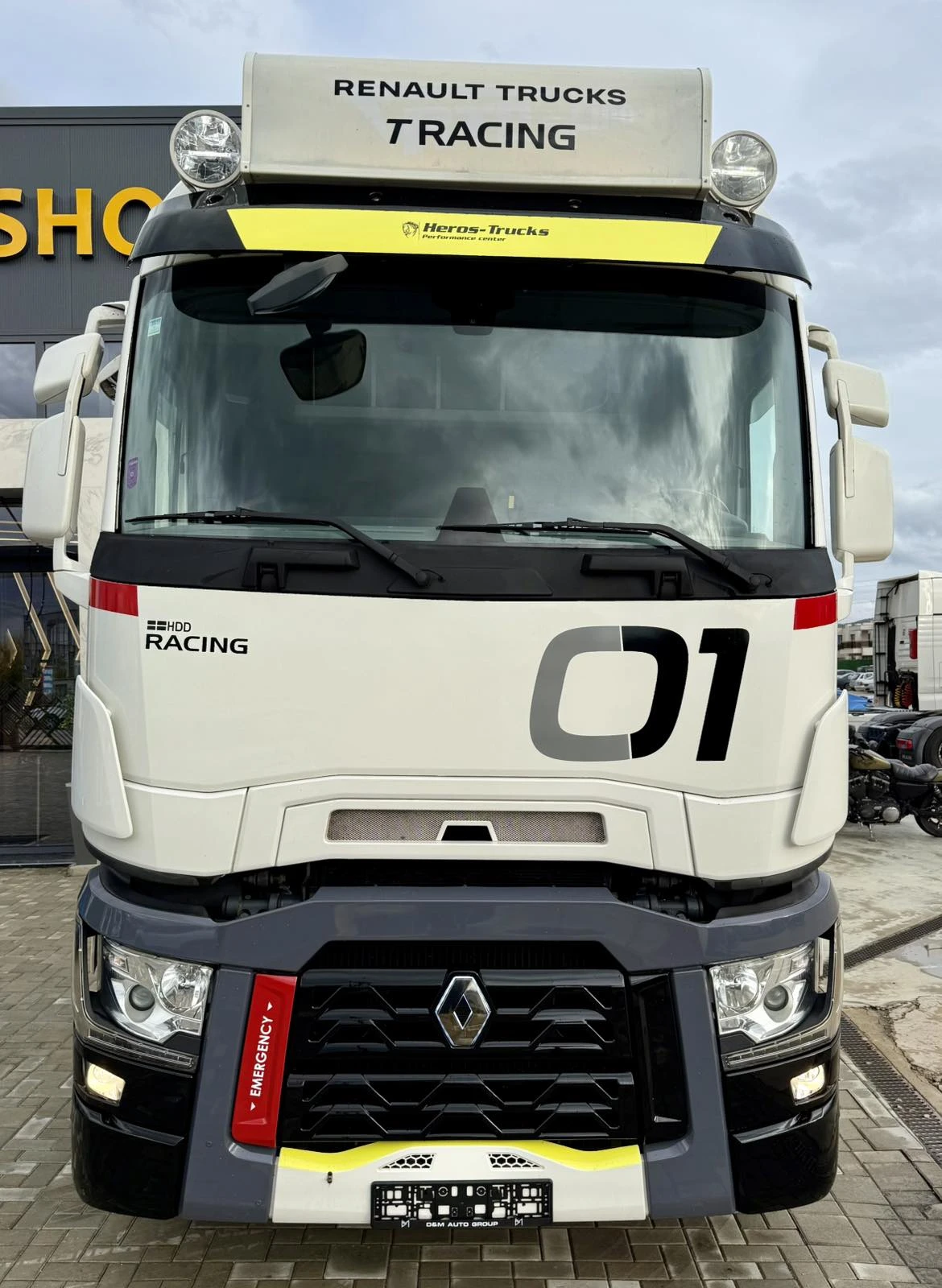 Renault T 520 Racing Edition - изображение 4