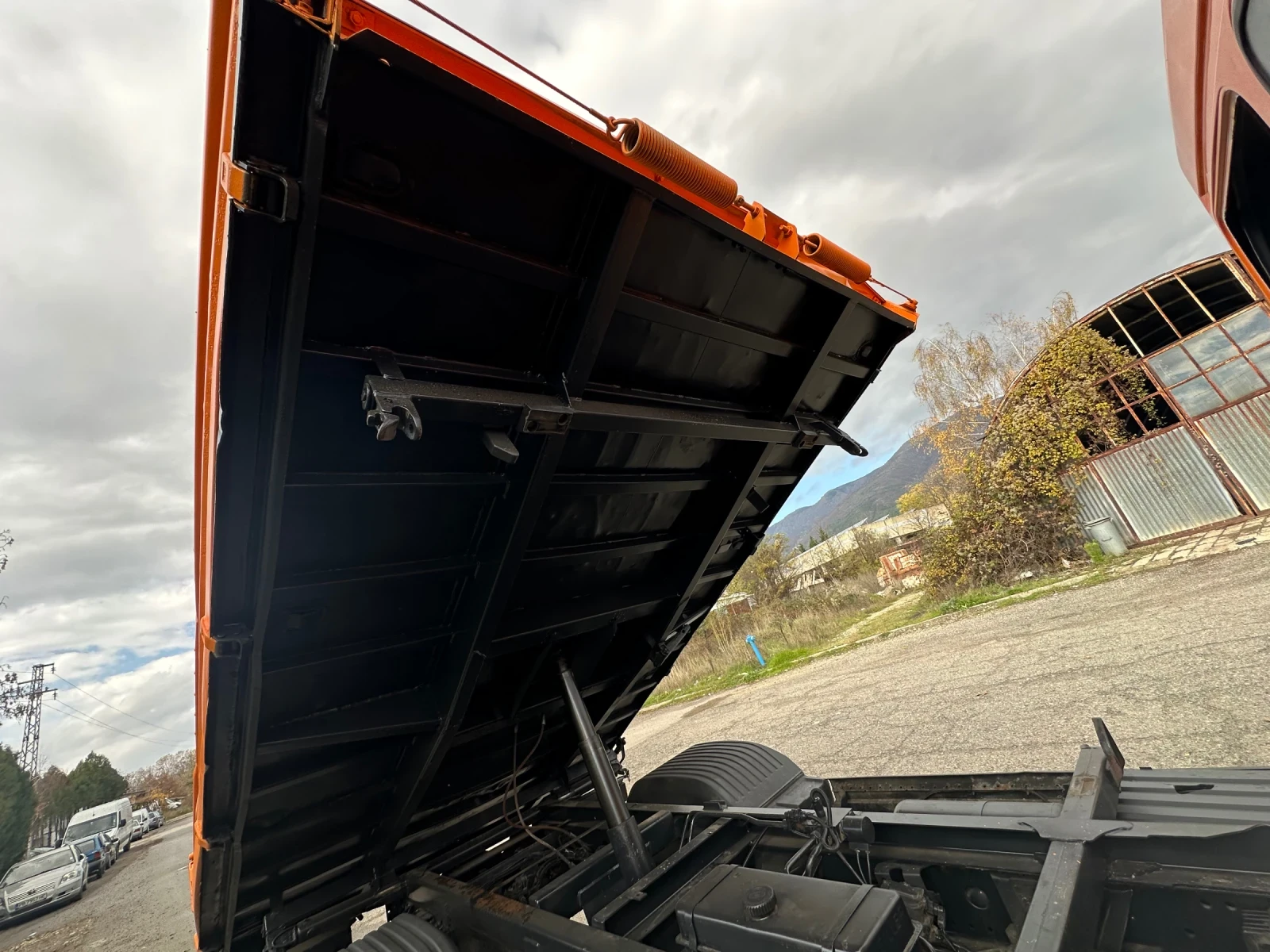 Mercedes-Benz Atego 815* Тристранен самосвал* 4м. - изображение 9