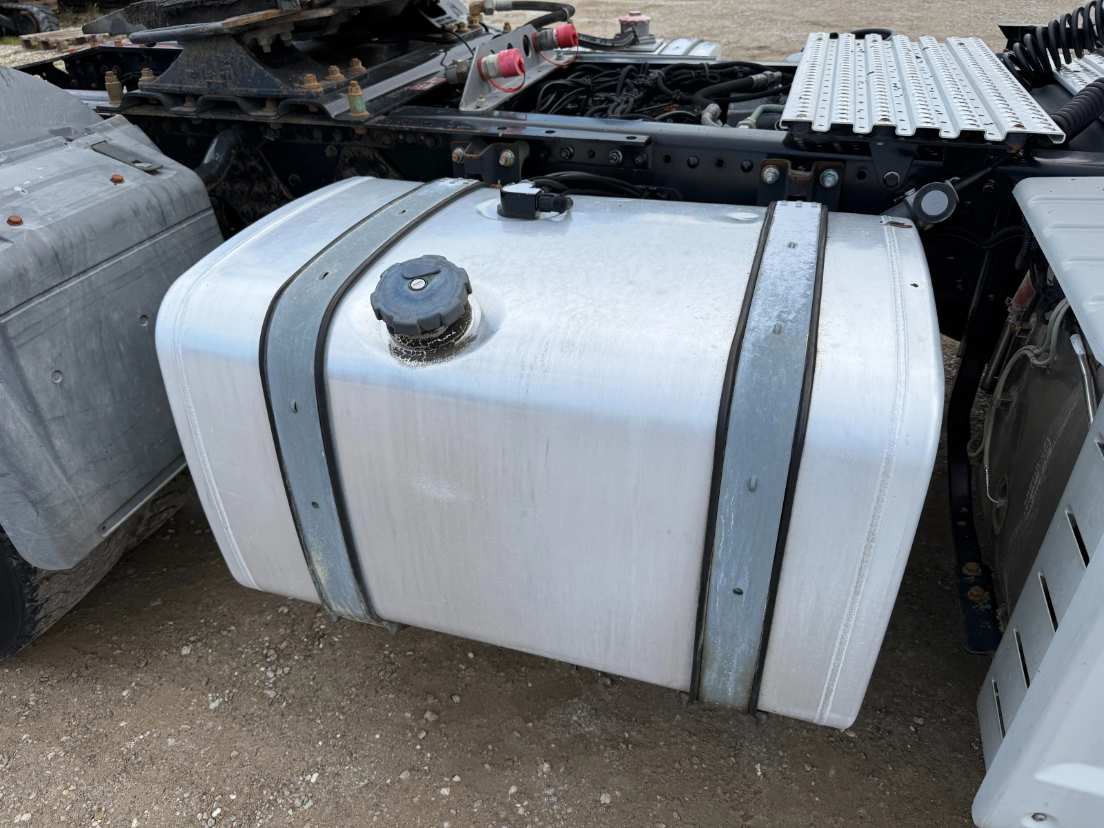 Man Tgs 18.480 4x4 ХИДРАВЛИЧНА ПОМПА, снимка 14 - Камиони - 54265575