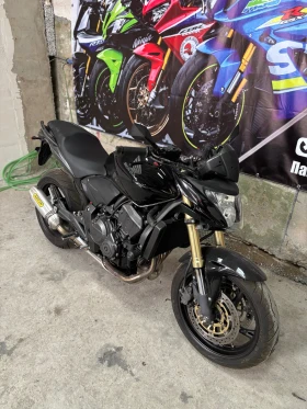     Honda Hornet 600i  