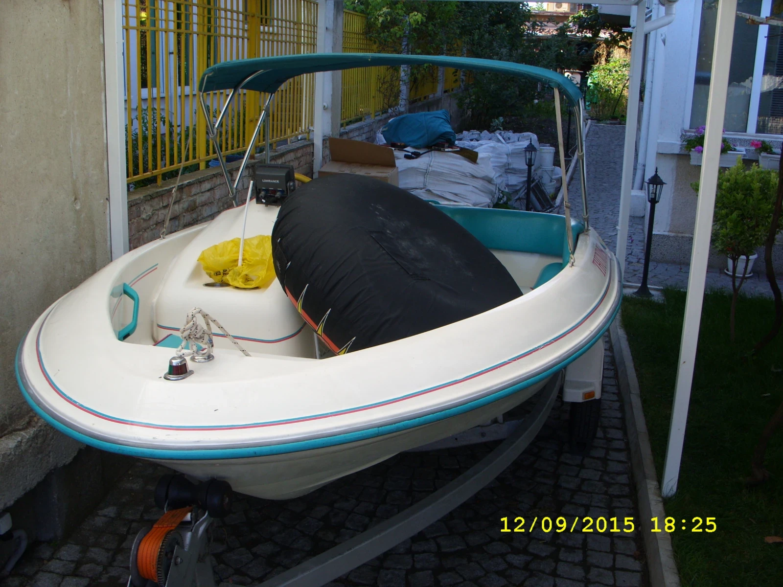Лодка Собствено производство SeaRayder F14, снимка 2 - Воден транспорт - 55965697