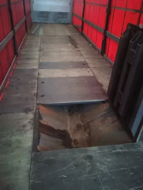 Полуремарке Schwarzmuller SPA 3E тунел, снимка 7