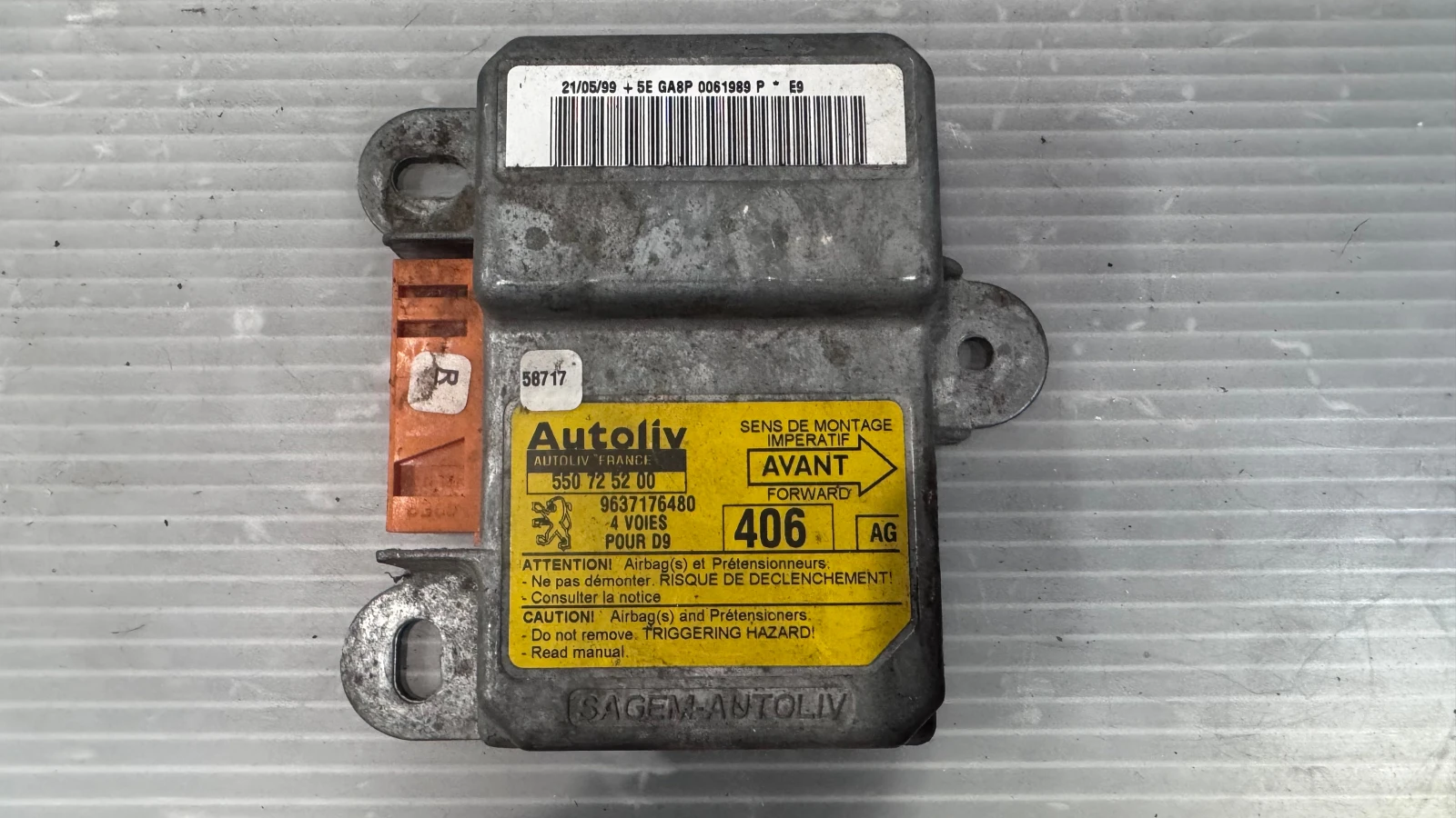 Airbag  /  /  a Peugeot 406 - 550725200 / 9637176480 | Mobile.bg   2