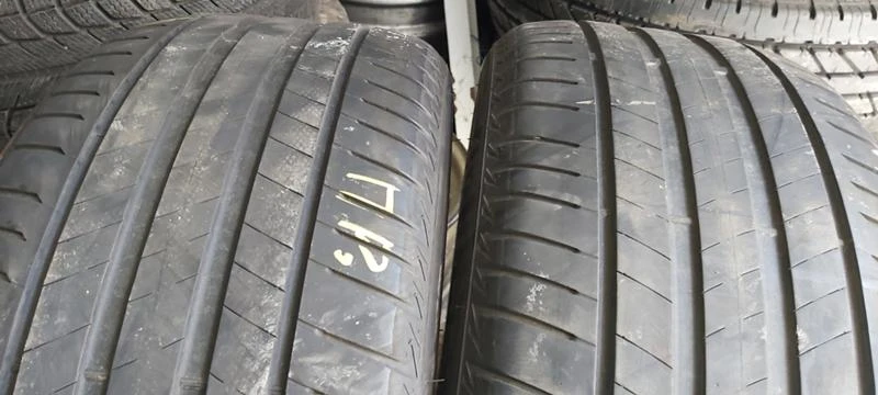 Гуми Летни 245/45R18, снимка 2 - Гуми и джанти - 32903077