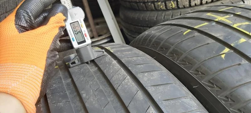 Гуми Летни 245/45R18, снимка 9 - Гуми и джанти - 32903077