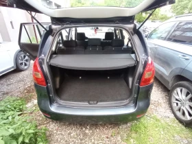 Toyota Corolla verso, снимка 7