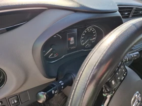 Обява за продажба на Toyota Yaris ~21 900 лв. - изображение 7