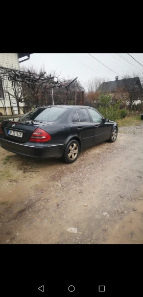 Mercedes-Benz E 270 CDI - 3600 € / 7040.99 лв. - 37212997 6