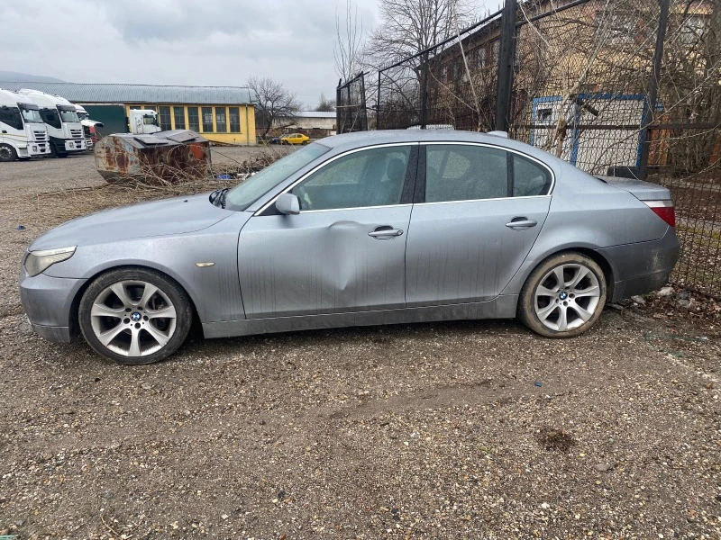 BMW 520 520i, снимка 4 - Автомобили и джипове - 32095055