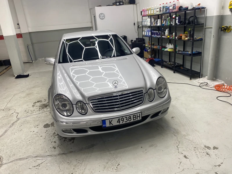 Mercedes-Benz E 220 220CDI, снимка 5 - Автомобили и джипове - 47425480