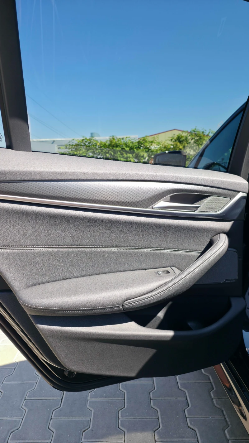 BMW 545 е xDrive, снимка 11 - Автомобили и джипове - 50234314