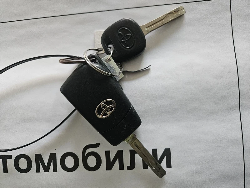 Toyota Aygo 1.0 43770km, снимка 11 - Автомобили и джипове - 47577830