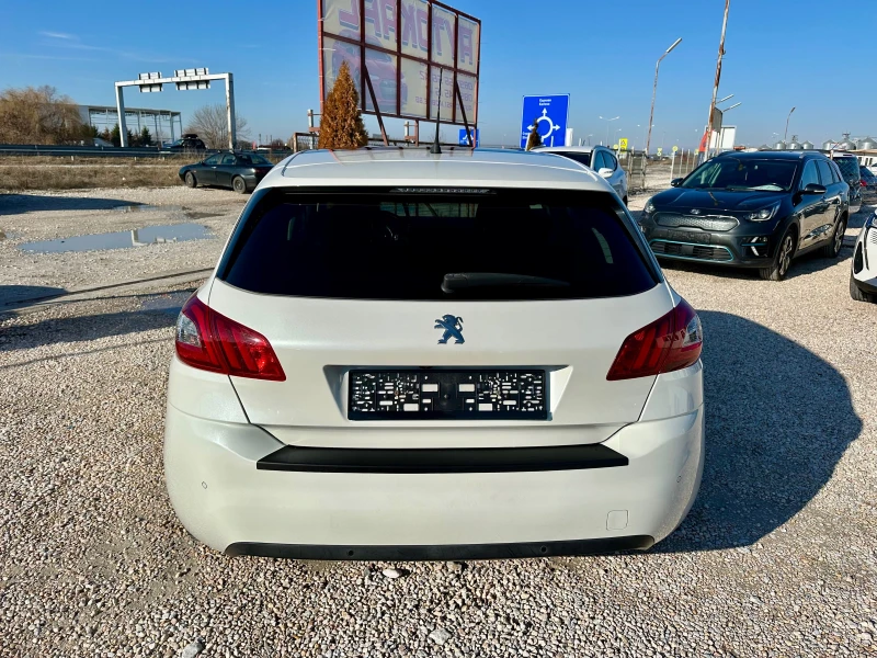 Peugeot 308 Автомат Панорама бяла перла, снимка 4 - Автомобили и джипове - 48432355