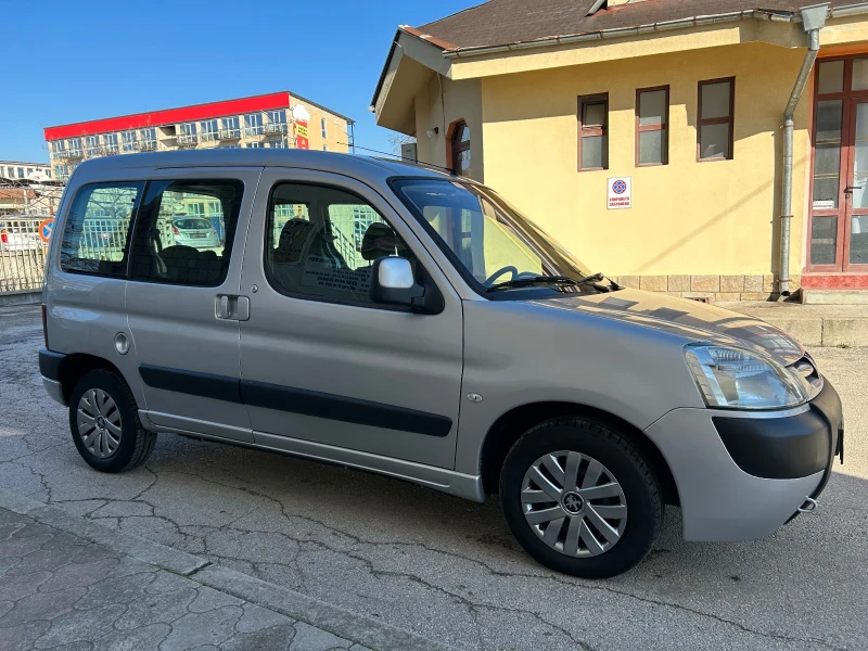 Peugeot Partner 1.4i КЛИМАТИК, снимка 4 - Автомобили и джипове - 48852222