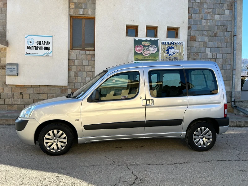 Peugeot Partner 1.4i КЛИМАТИК, снимка 7 - Автомобили и джипове - 48852222