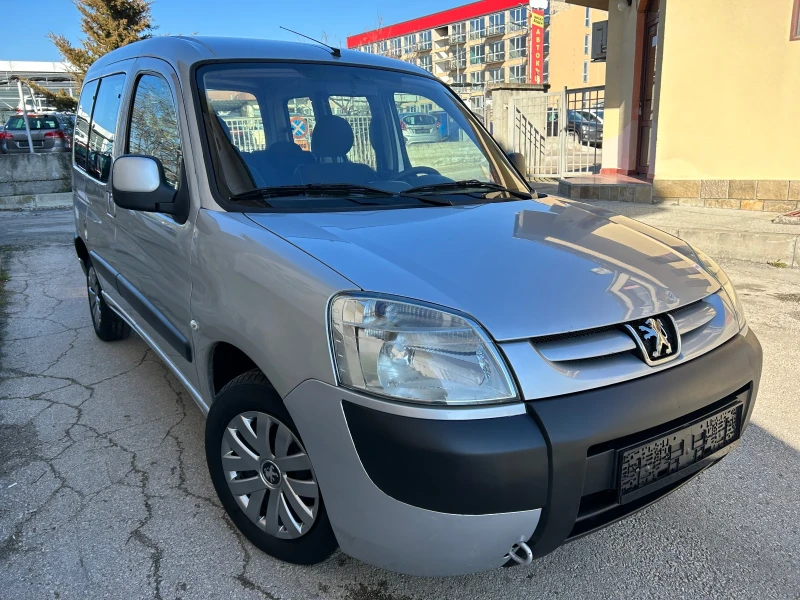 Peugeot Partner 1.4i КЛИМАТИК, снимка 3 - Автомобили и джипове - 48852222