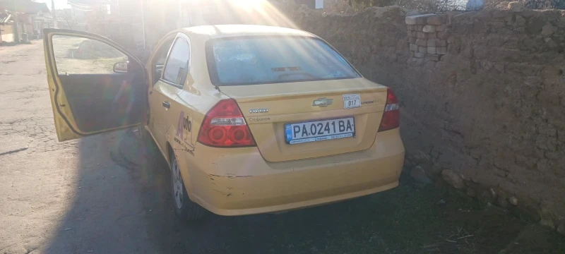 Chevrolet Aveo, снимка 2 - Автомобили и джипове - 49433169