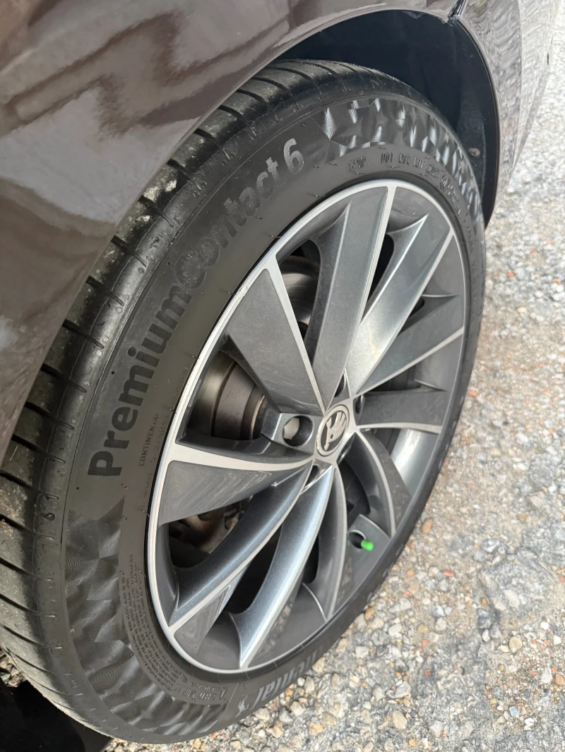 Skoda Superb  Laurin&Klement 4x4, снимка 10 - Автомобили и джипове - 52091196