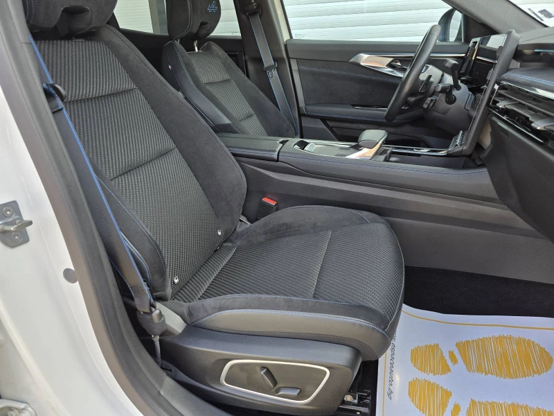 Renault Austral techno esprit Alpine mild hybrid 160 auto, снимка 14 - Автомобили и джипове - 51613069