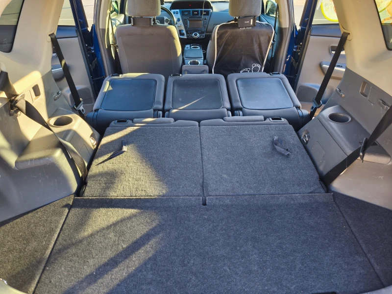 Toyota Prius + , снимка 13 - Автомобили и джипове - 51790463