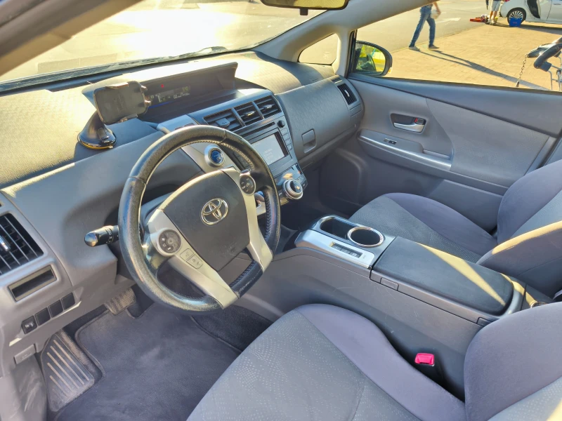 Toyota Prius + , снимка 7 - Автомобили и джипове - 51790463