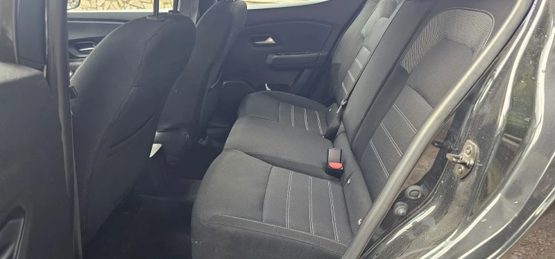 Dacia Sandero 1.0 Бензин/Газ, снимка 11 - Автомобили и джипове - 51935391