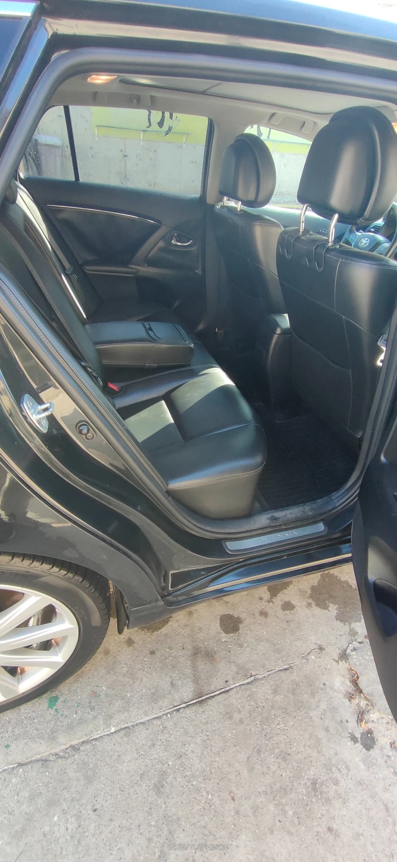 Toyota Avensis 2.0 VALVEMATIC Газ KEYLESS, КАМЕРА, ПАНОРАМА, снимка 5 - Автомобили и джипове - 52297447