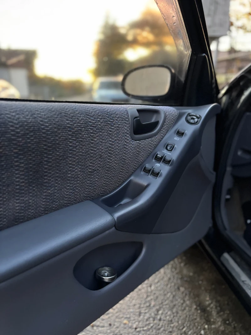 Chrysler Stratus 2.0 LE LPG, снимка 7 - Автомобили и джипове - 52404141