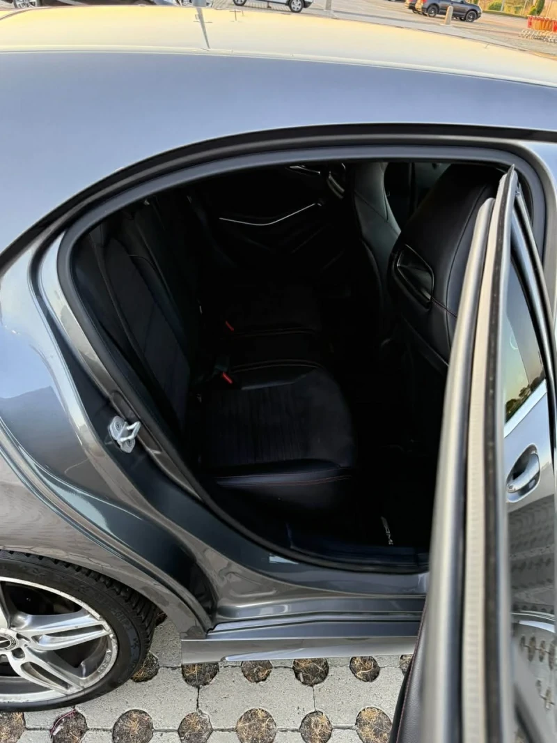 Mercedes-Benz A 180 A180 AMG, снимка 6 - Автомобили и джипове - 53539459