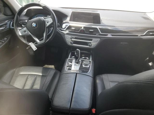 BMW 740 I  , снимка 8 - Автомобили и джипове - 47195958