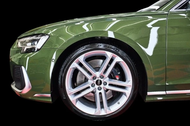 Audi S8  - изображение 3