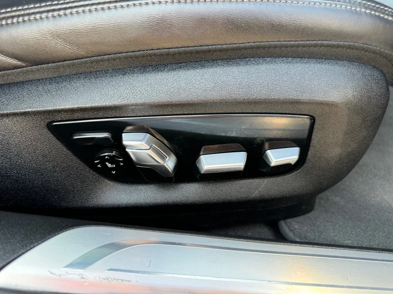 BMW 730 Luxury , снимка 9 - Автомобили и джипове - 56418017
